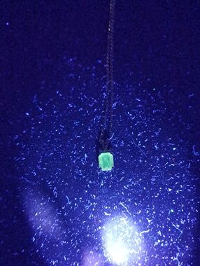 Amethyst necklace Glow under Both lights